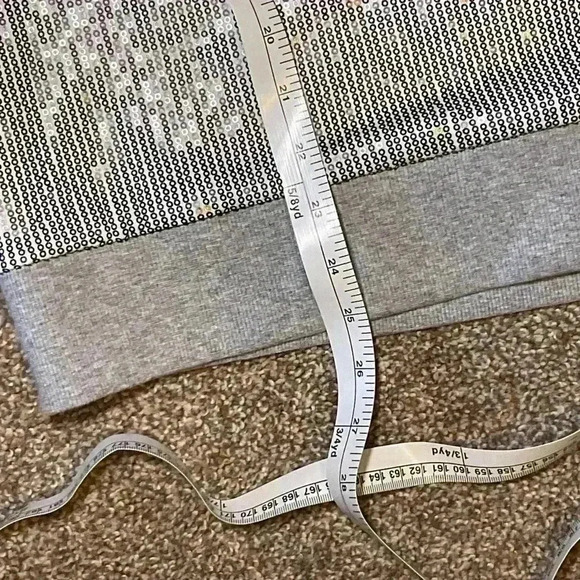 DKNY The Everywhere Sweatshirt. Silver sequined. Great for holidays! Size small - Picture 5 of 9